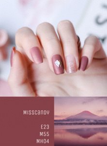 ​磨砂美甲，可萌可御，可气质可温柔，显白又高级