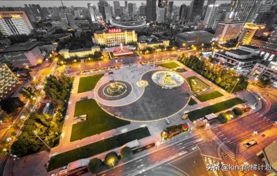 ​成都月平均工资7600，但4600的中位数月薪才是大部分人的真实收入