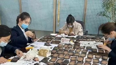 ​暖心！老人 2 万多现金烧成焦炭，银行还原 1.99 万