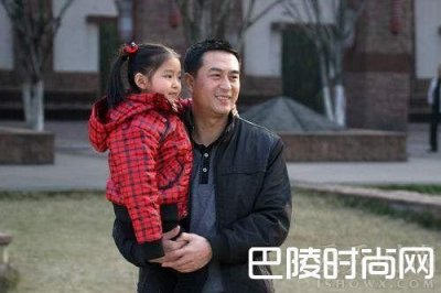 ​张嘉译前妻有几个