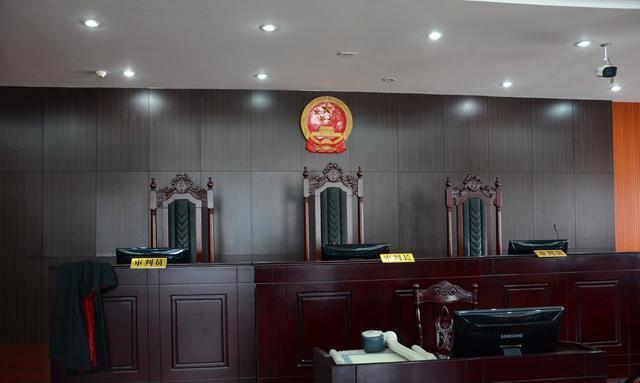 女子出钱买房只写男友名字,后来变成男友和闺蜜的婚房