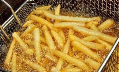 ​自己炸薯条，只需简单3个“步骤”，酥脆不回软，不比炸鸡店的差