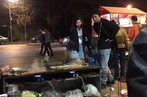 当年王思聪被人打破脑袋缝了六针之后，打人的那位后来怎么样了？