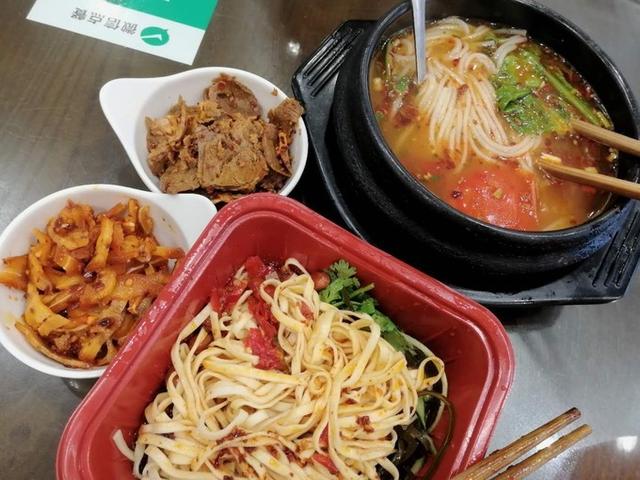 张家界凤凰旅游自由行攻略最新（张家界凤凰详细旅行攻略）(58)