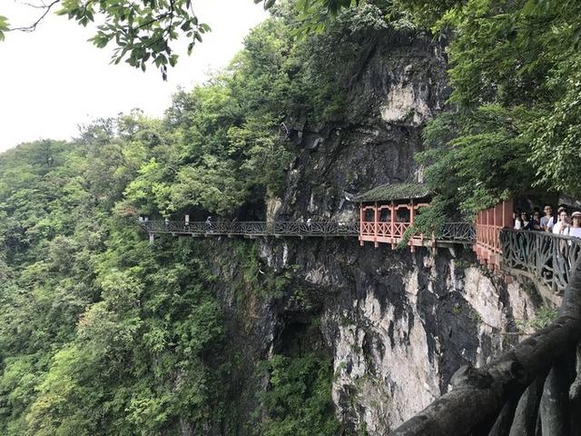 张家界凤凰旅游自由行攻略最新（张家界凤凰详细旅行攻略）(34)