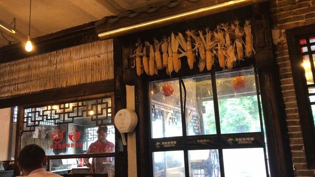 张家界凤凰旅游自由行攻略最新（张家界凤凰详细旅行攻略）(45)