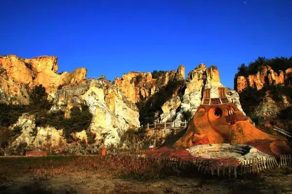 五一带你去哪里旅游比较好（这5个最适合旅居的地方）(22)