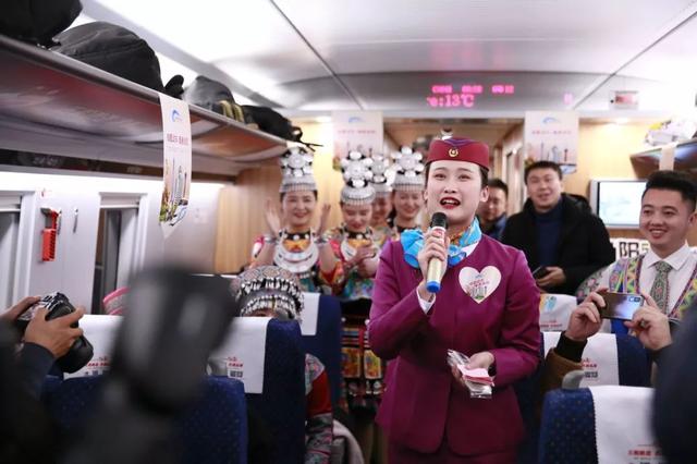 最美高铁线路旅游攻略（国内首条旅游高铁来了）(4)