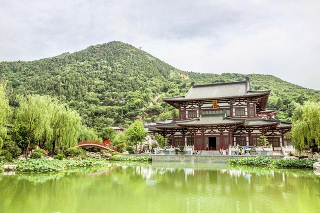 陕西旅游必去十大景点推荐 陕西十大经典旅游景点(14)