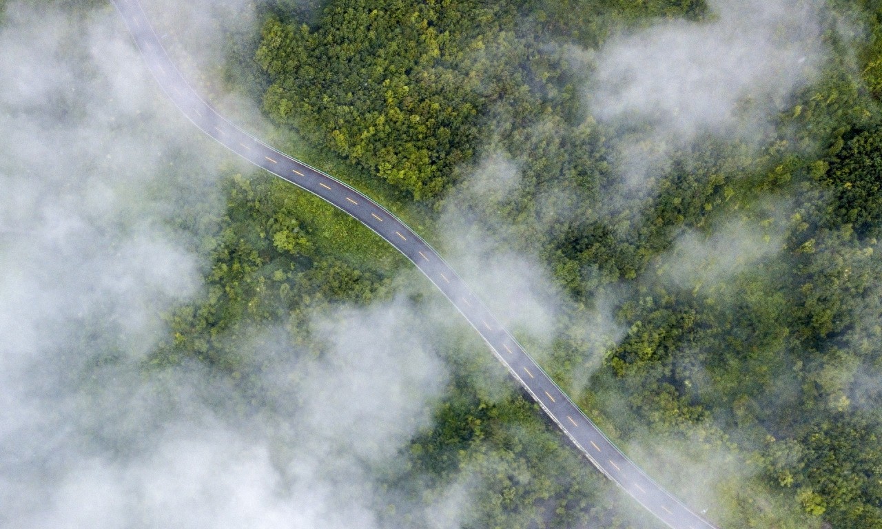 秋名山是日本群马县的上毛三山之一,实名榛名山