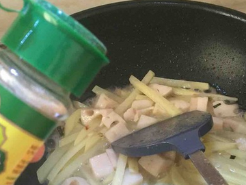 藕和土豆一起怎么炒,怎样炒藕片好吃又简单的做法大全图14