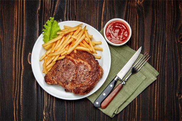 速冻牛排有营养吗 速冻牛排解冻后能重新冷冻吗 速冻牛排有营养吗 速冻牛排解冻后能重新冷冻吗