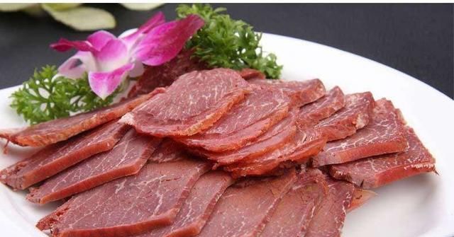 回民为什么不能提猪肉，为什么回族人不吃肉？图3