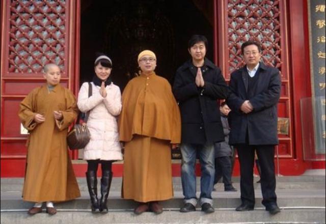 一家4口患癌是真的吗(这对知心夫妻患癌是假)(2)