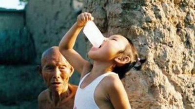 ​20年前流行的冰棍，夏威夷雪糕上榜，全吃过的已经当父母了吧？