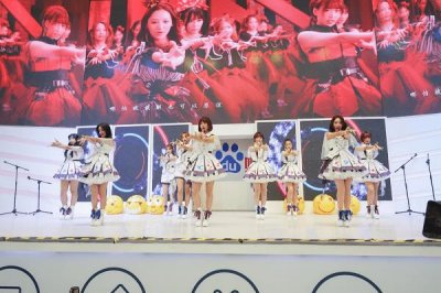 ​贴吧女团出道 让无数宅男瞬间倾心