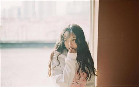 和mm聊天技巧和话题 学会以后让她主动撩你