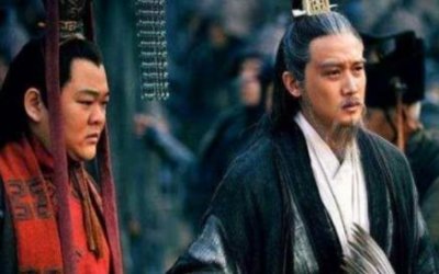 ​诸葛亮死后，为何没人把无能的刘禅赶下帝位呢？