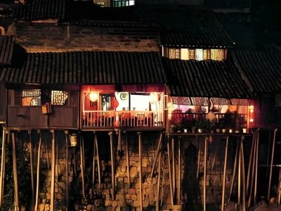 ​悦读｜沈从文《鸭窠围的夜》（双语）