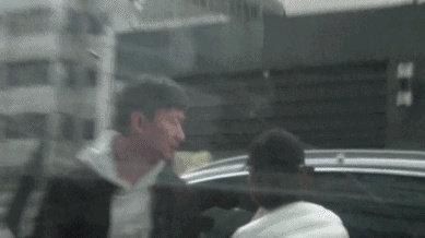 陈小艺被曝姐弟恋,李若彤微博ID改回本名